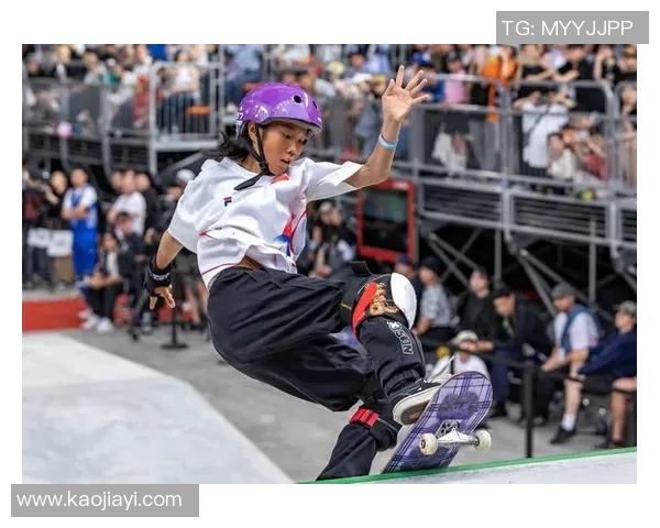 滑板之旅：深入南京滑板队的耐力与激情探索